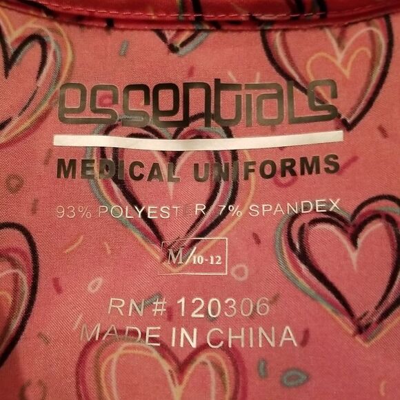 Essentials Medical Uniforms Scrub Top Pink With Hearts Size Medium 10-12 - Picture 5 of 7